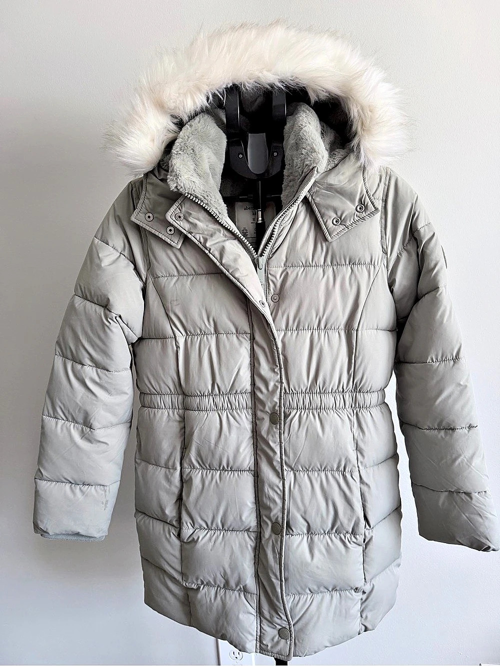 Abercrombie Kids Girls Sage Green Puffer Parka Coat Faux Fur Hood